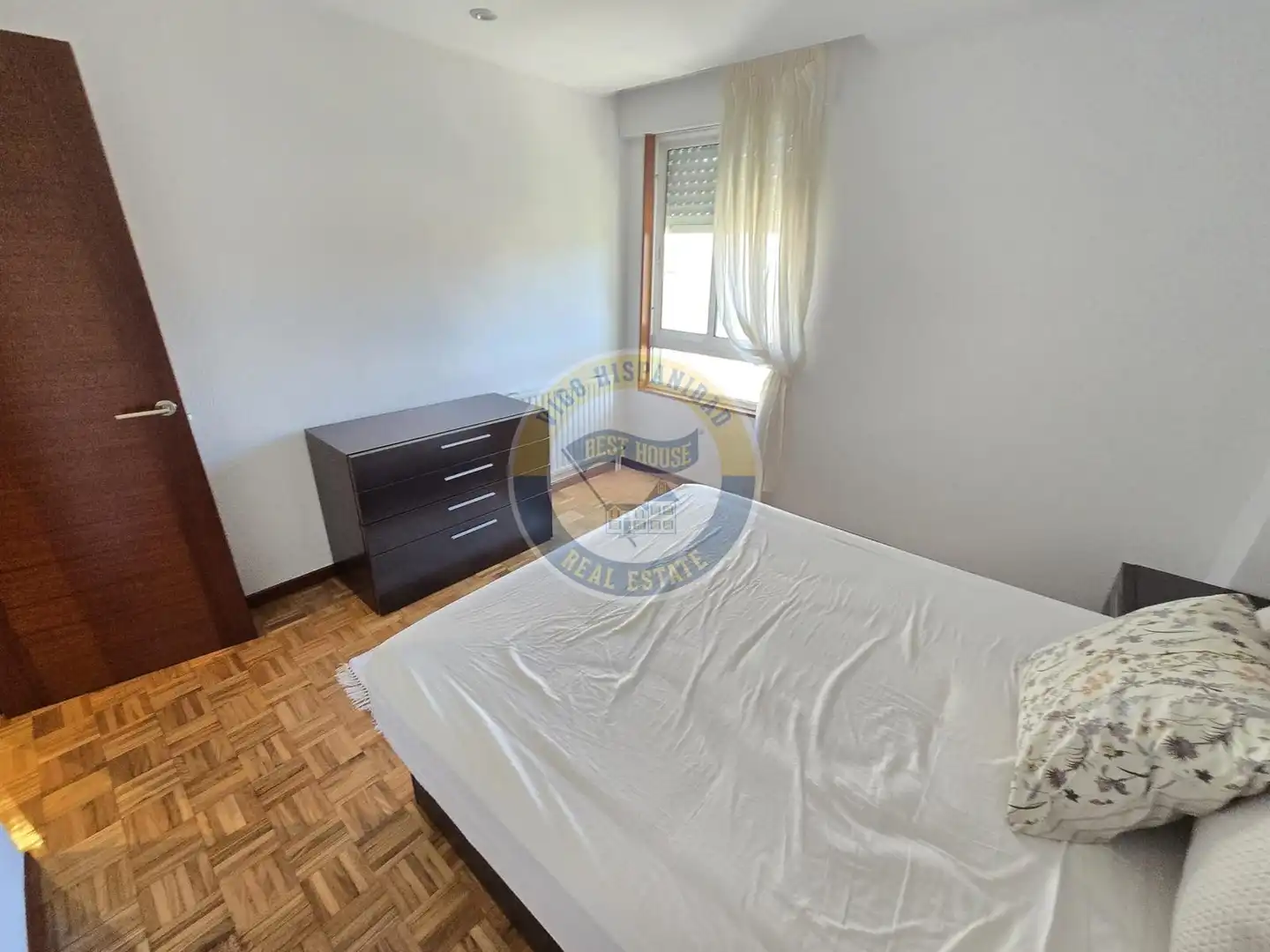 Bedroom of Flat for rent in Vigo   with Heating and Furnished
