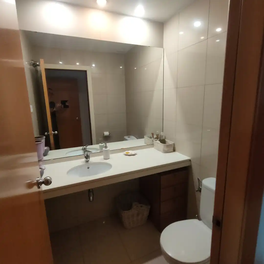Badezimmer von Wohnung zur Miete in Sant Cugat del Vallès mit Klimaanlage, Parkett und Terrasse