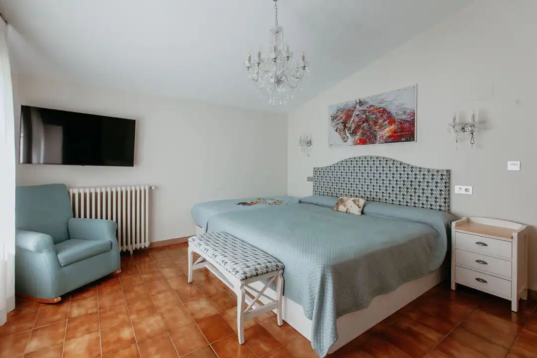 Habitación de Casa o chalet en venta en Lupiñén-Ortilla con Aire acondicionado, Calefacción y Jardín privado
