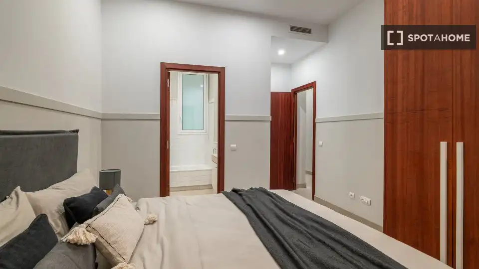 Flat with terrace to rent in Eixample, imagen 17