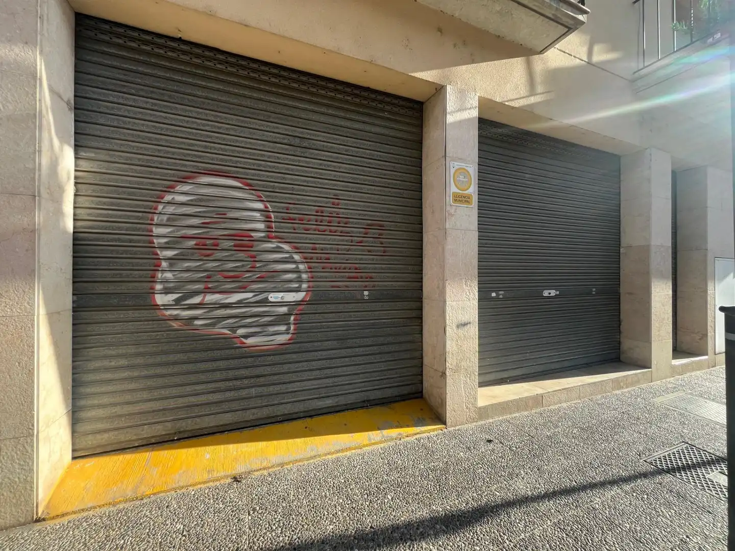 Business premises for sale in 34 Carrer Segimon Folgueroles #bajos local, imagen 3