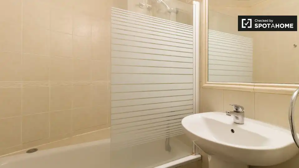 Flat to rent in Ciutat Vella, imagen 3