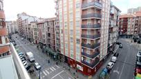 Vista exterior de Pis en venda en Portugalete amb Calefacció i Terrassa