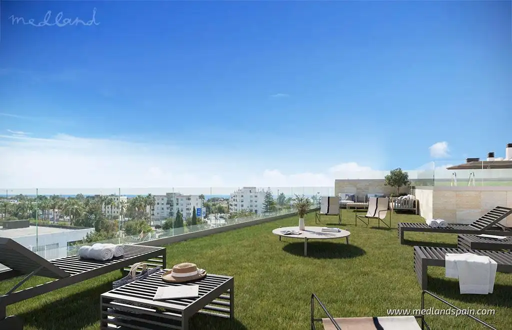 Apartment with pool for sale in San Pedro de Alcántara