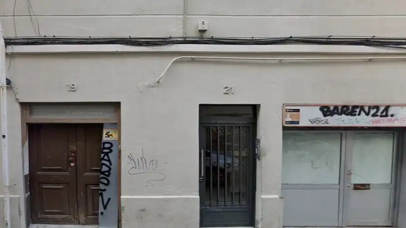 Flat for sale in calle Badalona