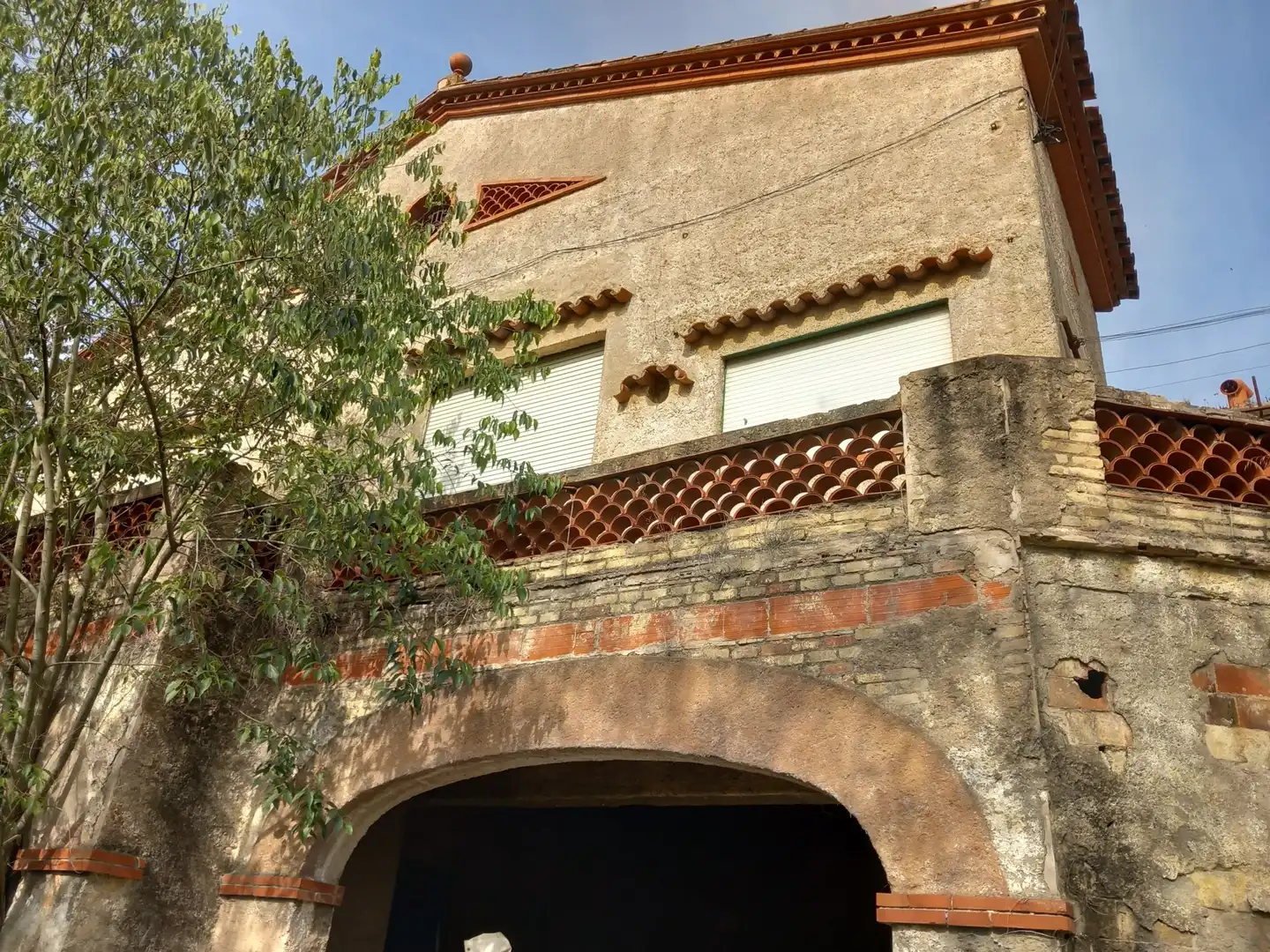 Außenansicht von Country house zum Verkauf in Terrassa