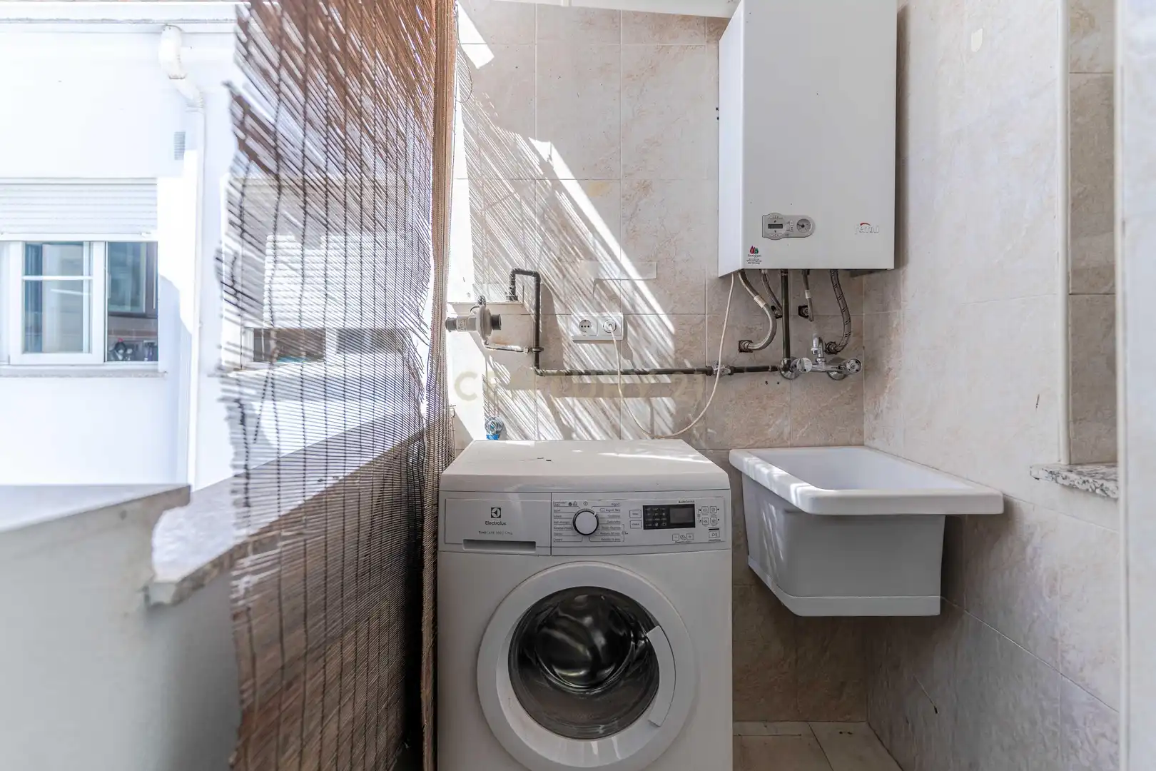 Bany de Apartament en venda en Churriana de la Vega amb Jardí privat i Piscina comunitària
