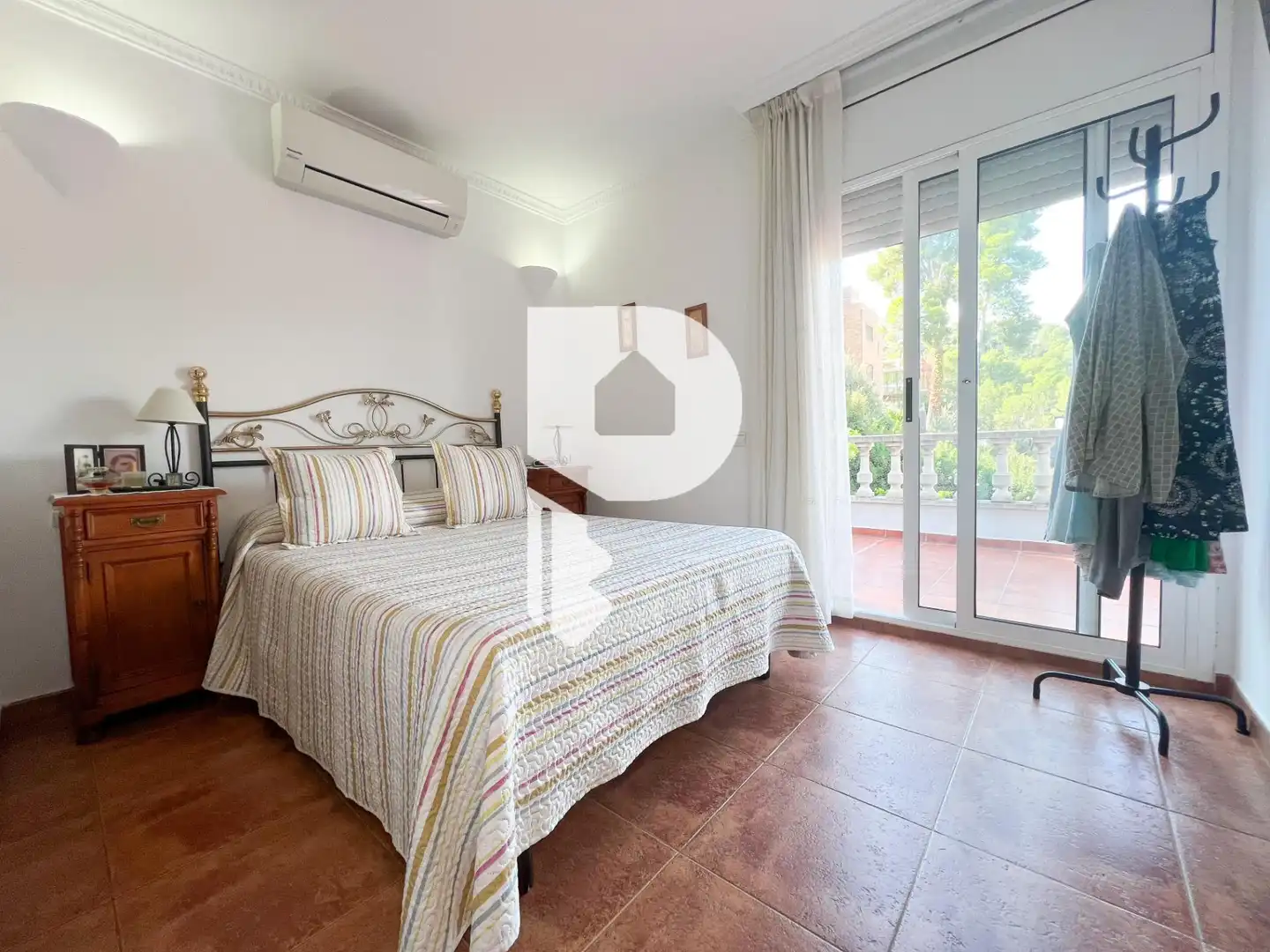 Bedroom of Houses for sale in Sant Andreu de la Barca  with Air Conditioner, Heating and Private garden