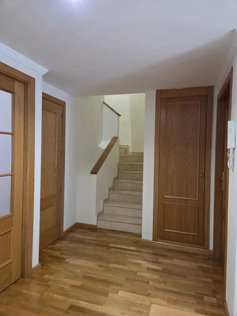 Maison mitoyenne avec piscine à vendre à Oeste, imagen 2