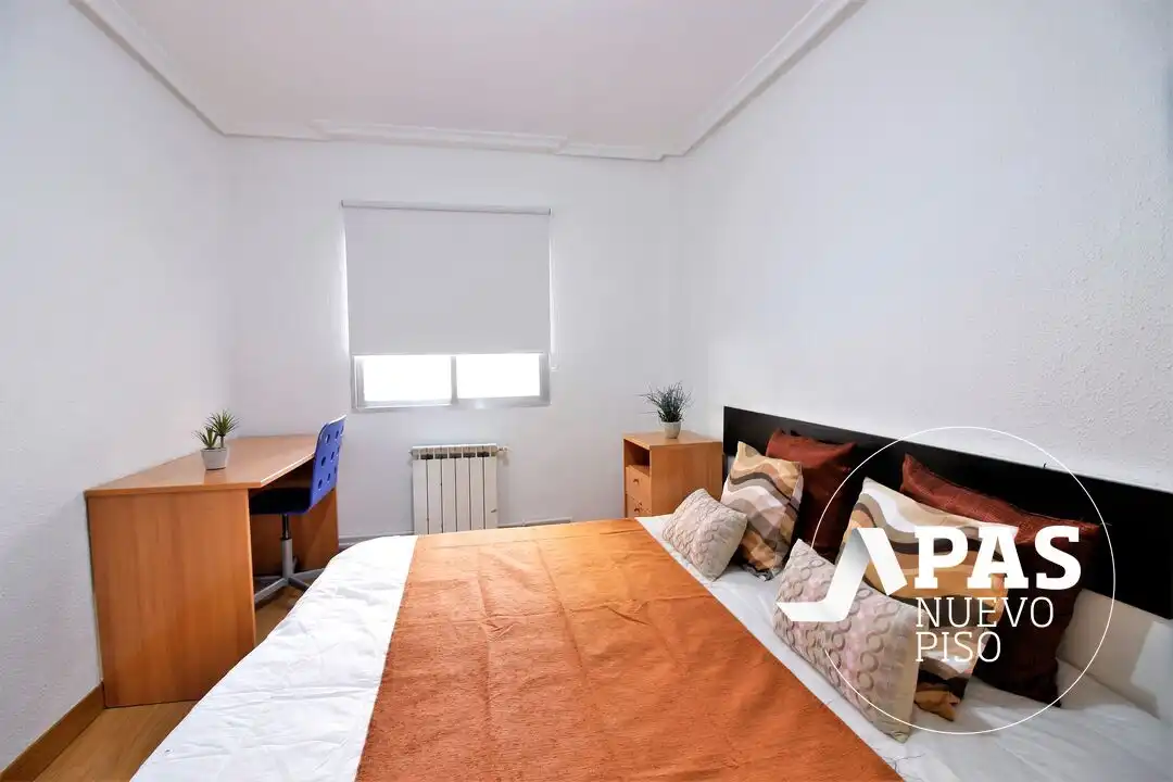 Habitación de Piso en venta en Santander con Calefacción