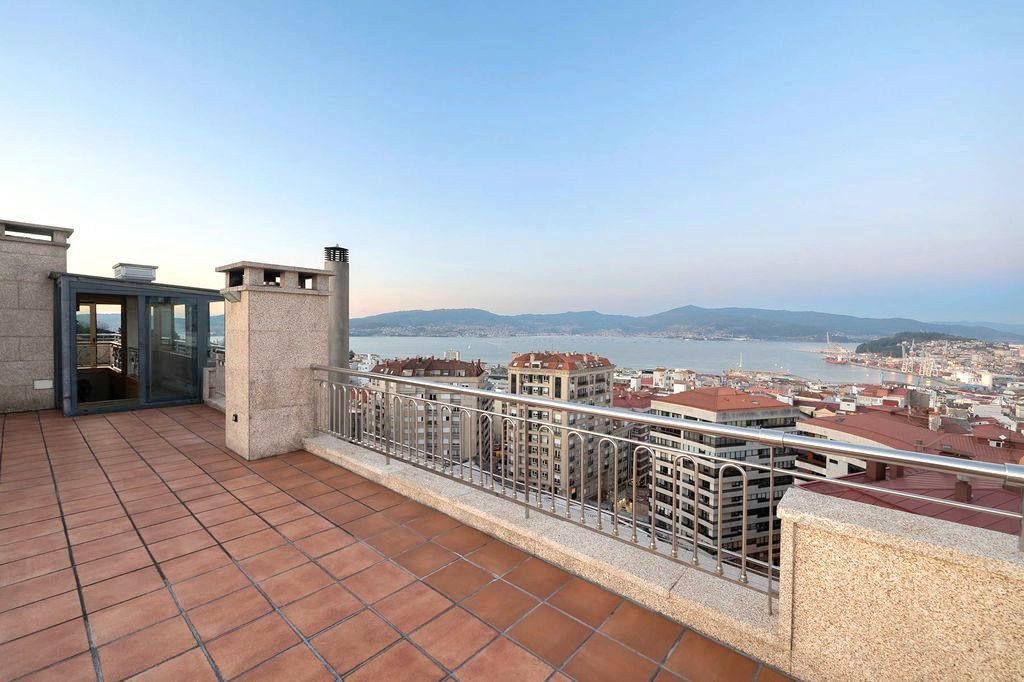 Terrace of Duplex for sale in Vigo   with Air Conditioner, Heating and Terrace