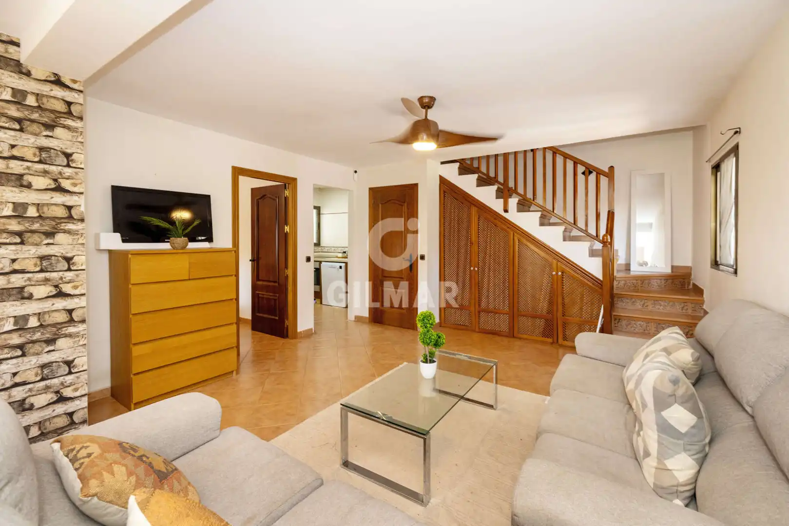 Sala de estar de Casa adosada en venta en Estepona con Jardín privado