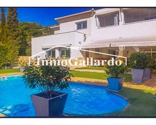 Exterior view of House or chalet for sale in Málaga Capital  with Air Conditioner, Heating and Private garden