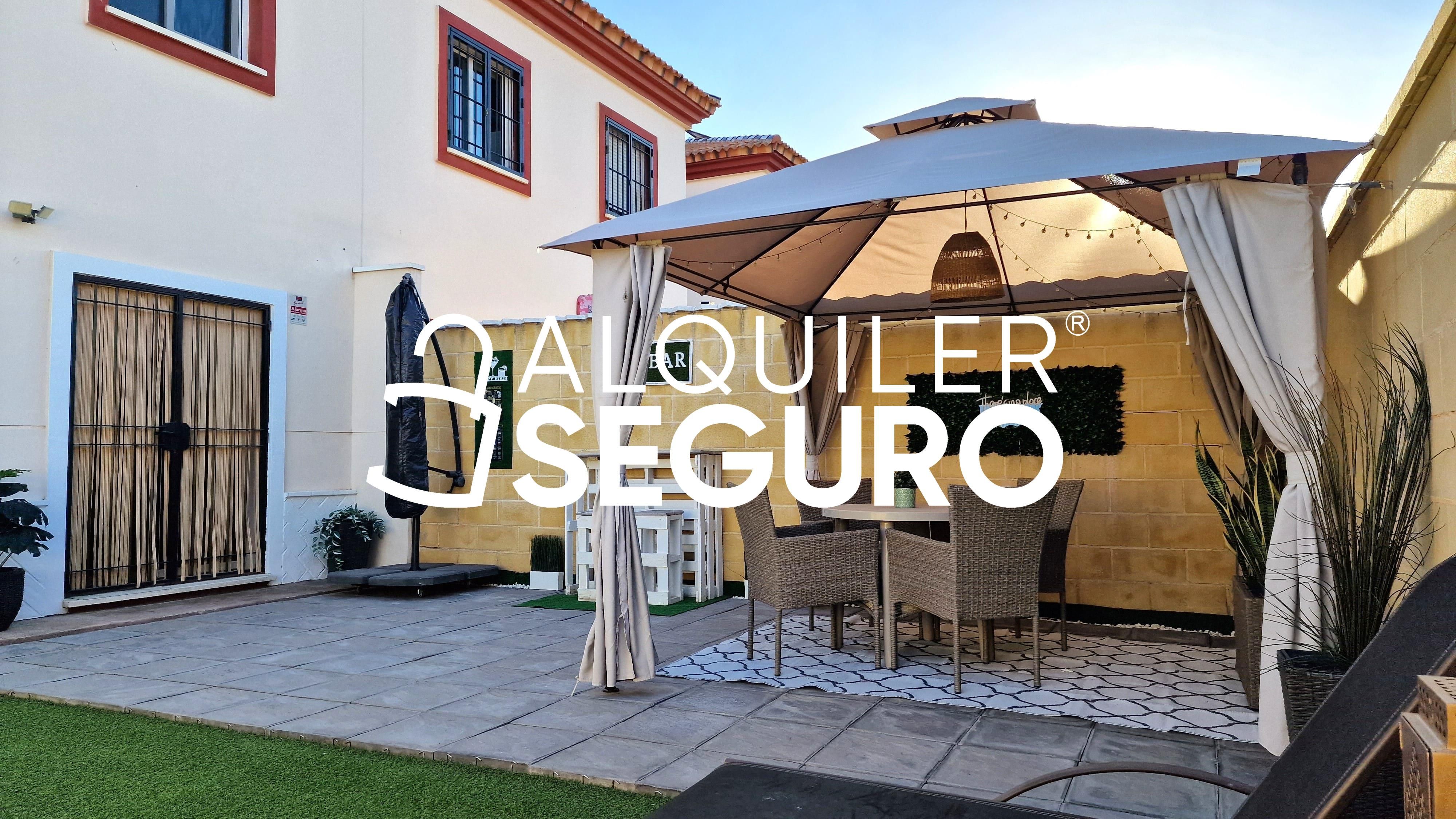 Terrassa de Casa o xalet de lloguer en Cártama amb Aire condicionat, Piscina i Moblat