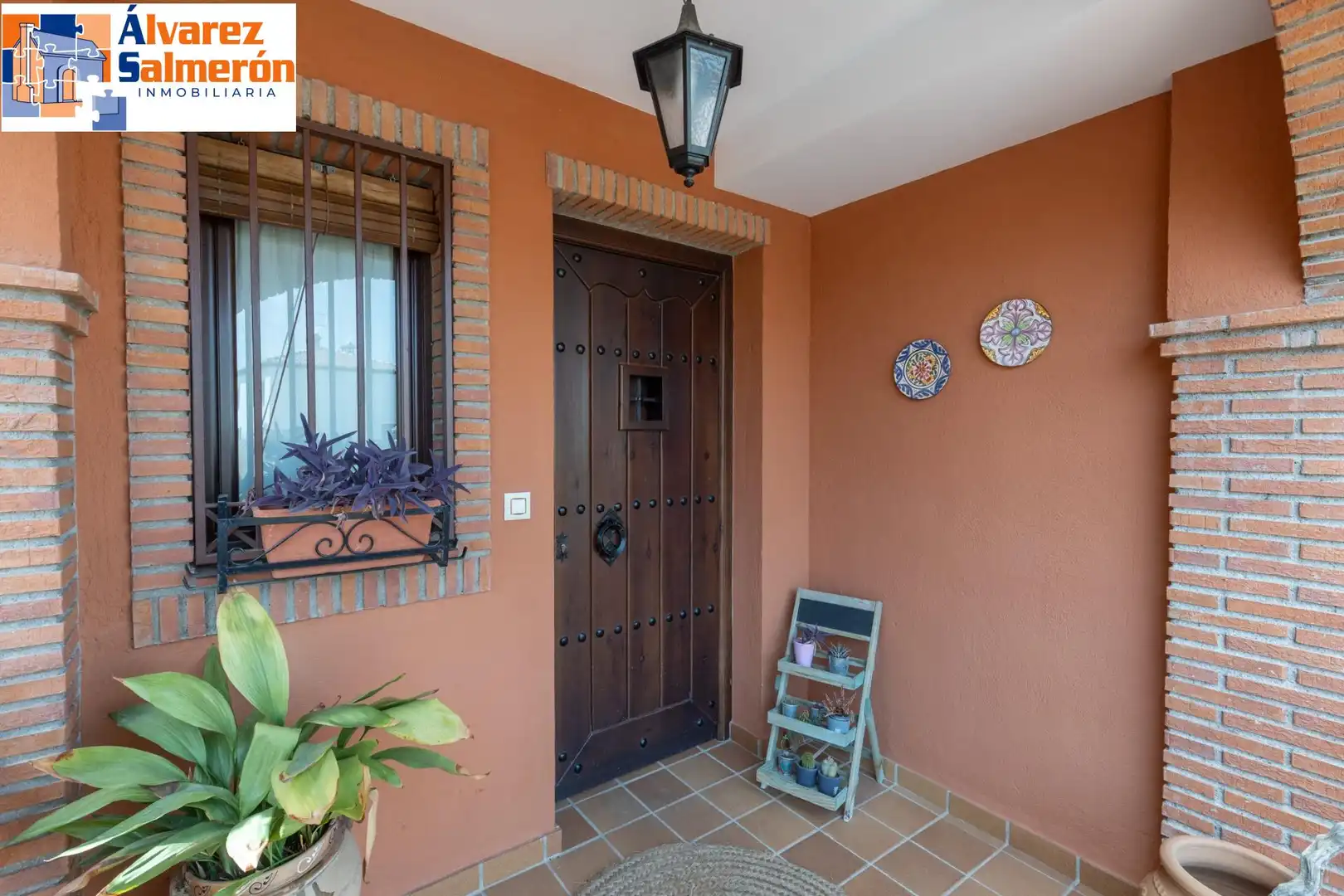 Casa o xalet en venda en La Zubia amb Calefacció, Jardí privat i Terrassa