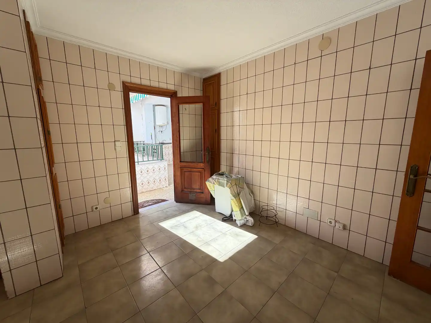 Flat for sale in Guardamar del Segura  with Terrace, Storage room and Furnished