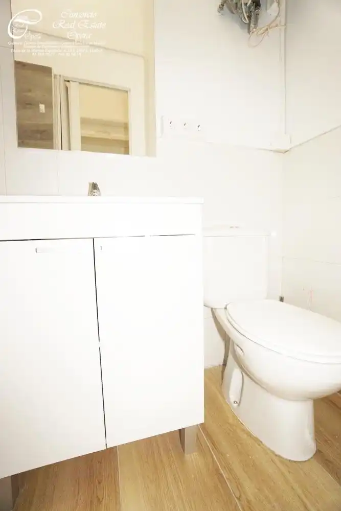 Flat for rent in Calle BOLA, Palacio
