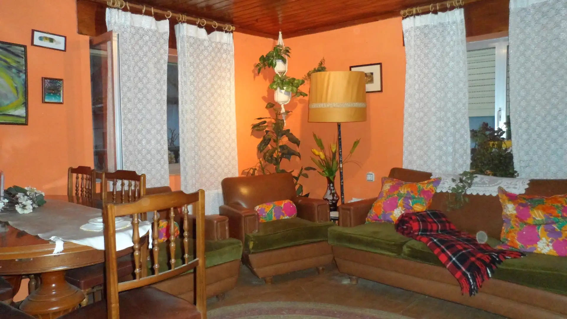Living room of Single-family semi-detached for sale in Rasines  with Furnished