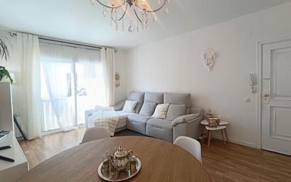 Living room of Flat for sale in Sant Pere de Ribes  with Air Conditioner, Heating and Parquet flooring
