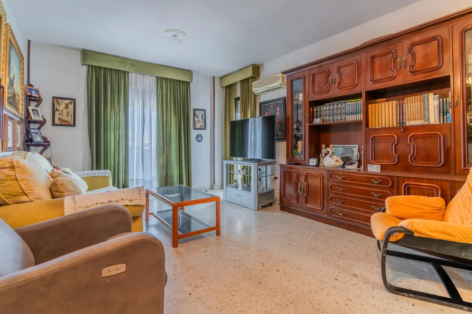 Living room of Flat for sale in Jerez de la Frontera  with Terrace and Balcony