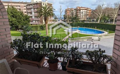 Exterior view of Flat for sale in Castro-Urdiales  with Terrace and Balcony