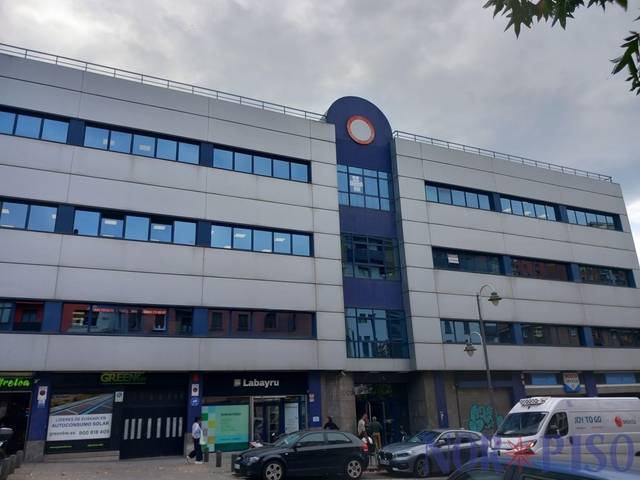 Oficina en Alquiler en Bolueta