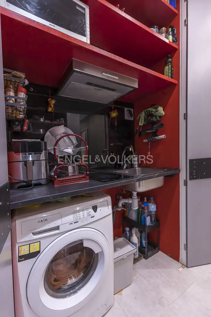 Kitchen of Flat for rent in Madrid  with Air Conditioner, Heating and Parquet flooring