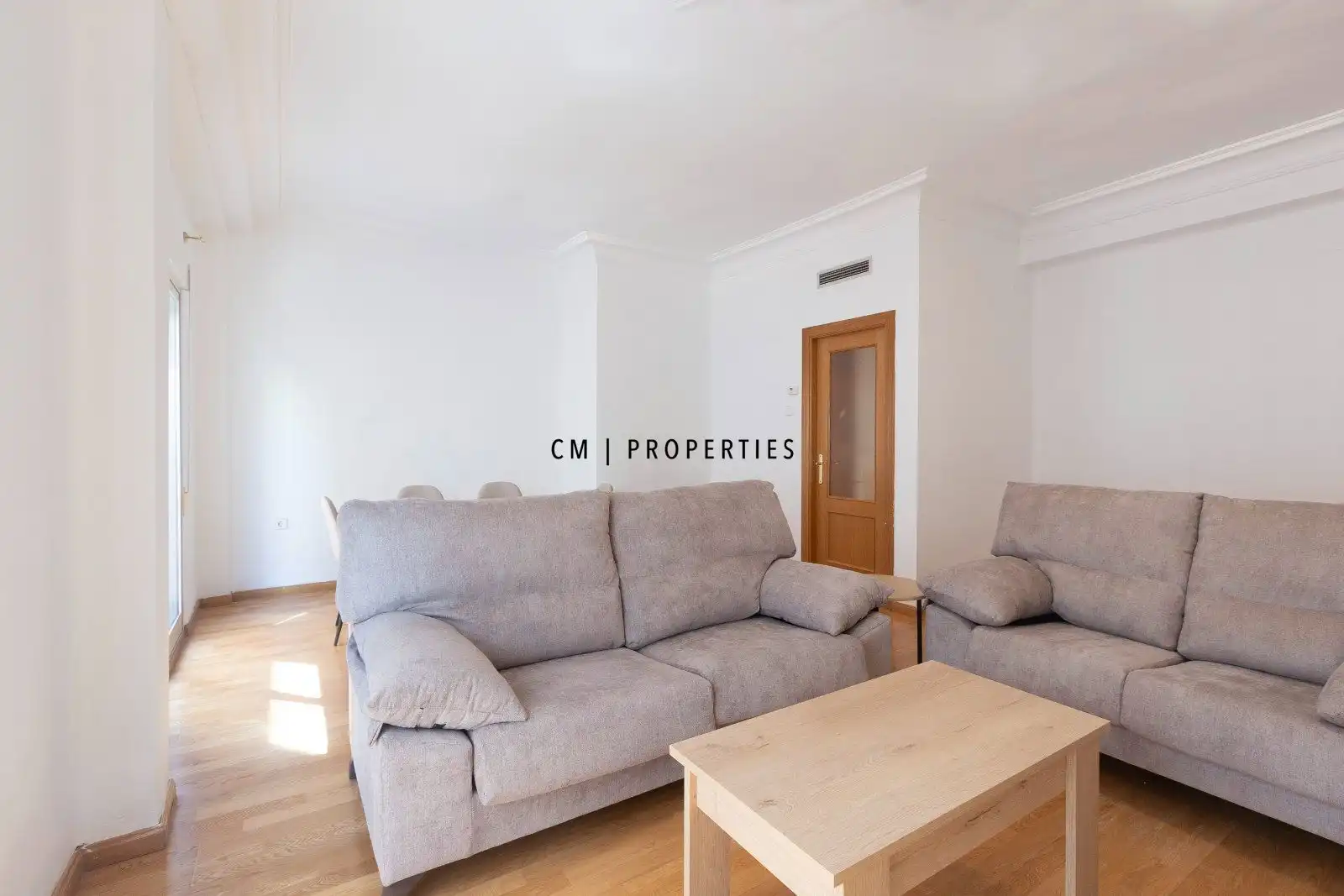 Wohnung zur Miete in Nuestra Sra de Gracia, Sant Francesc