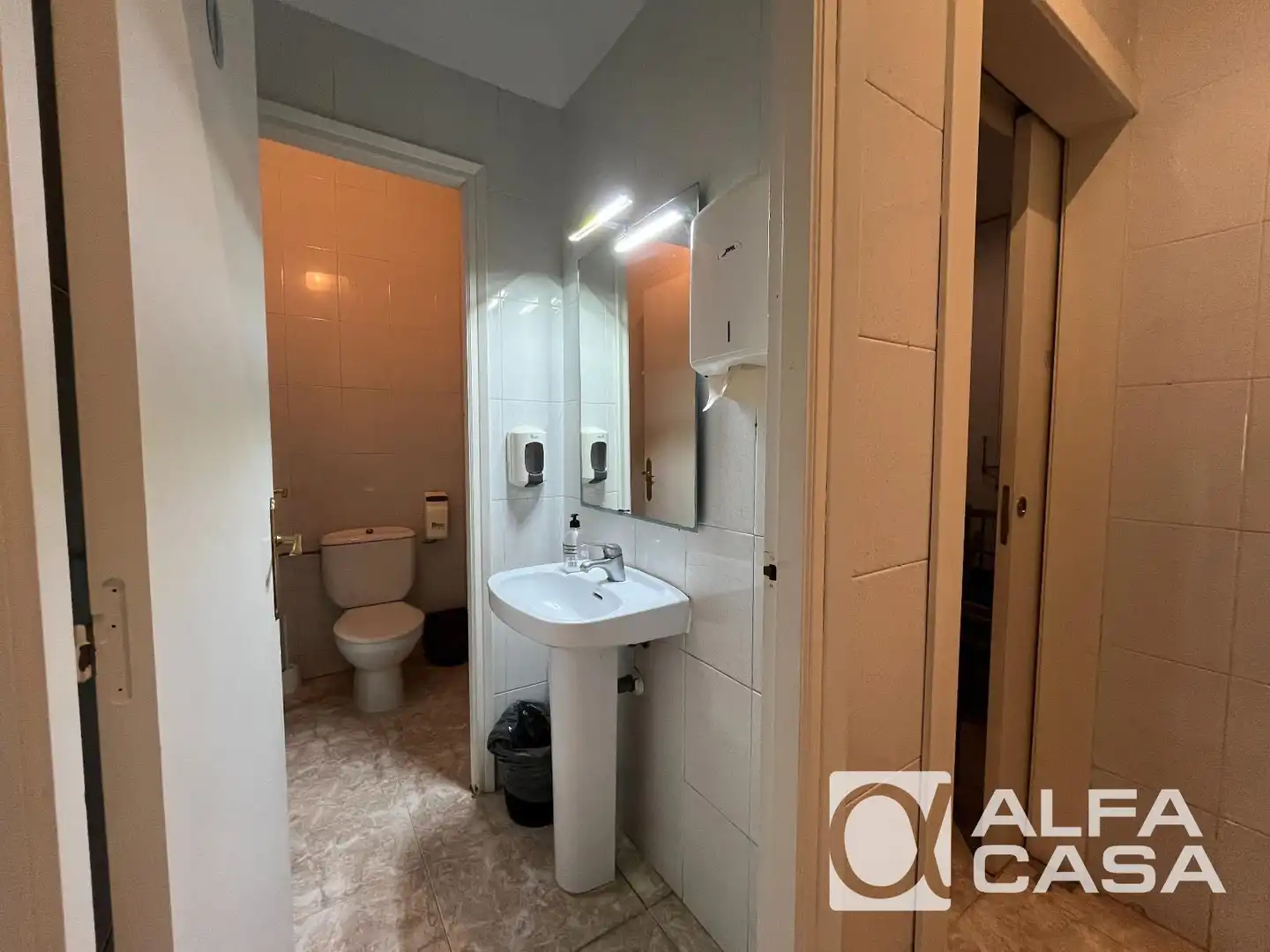 Local comercial en venta en de La Vila de Tossa, imagen 27