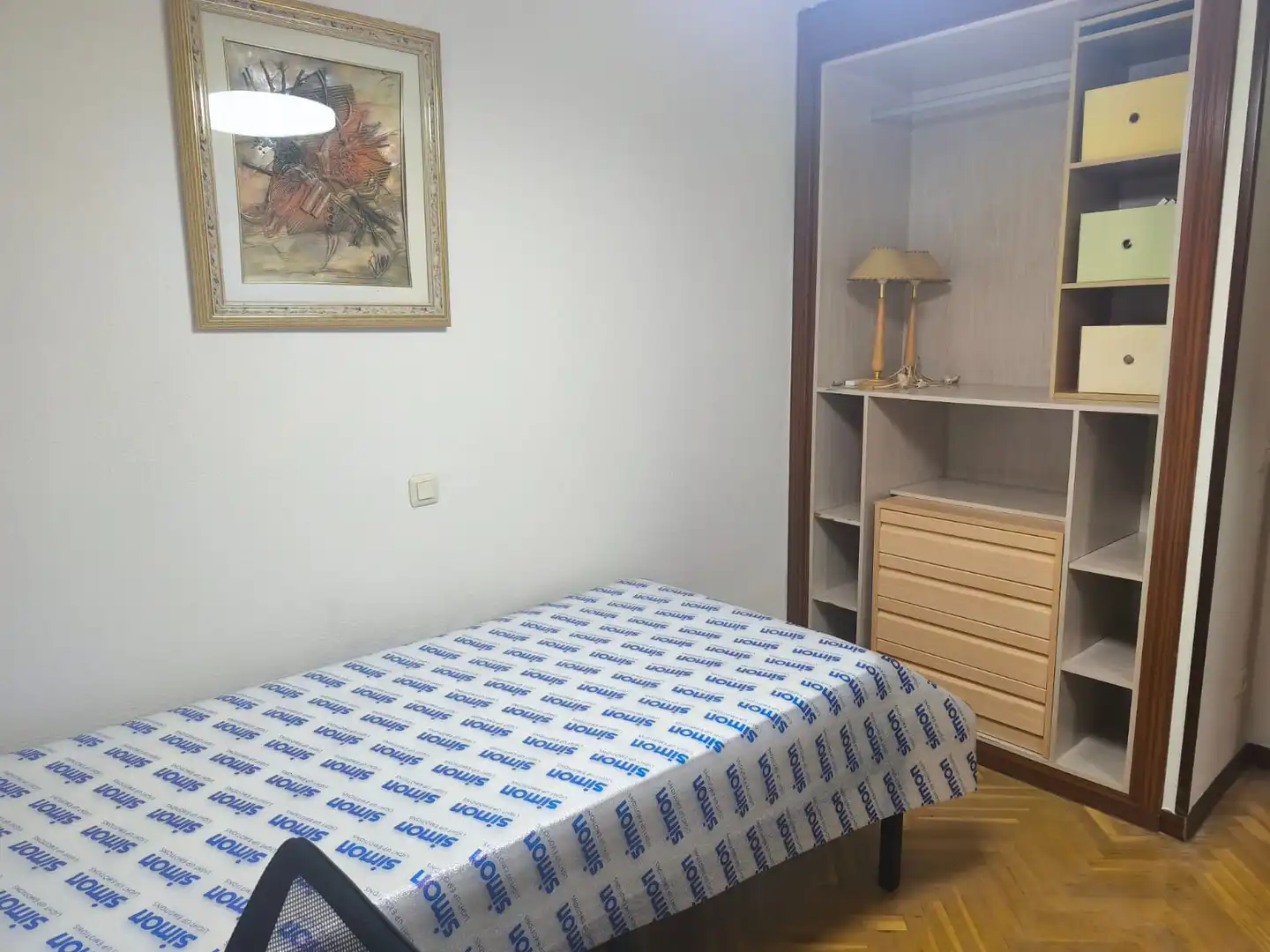 Dormitori de Pis per a compartir en Fuenlabrada amb Calefacció, Parquet i Terrassa