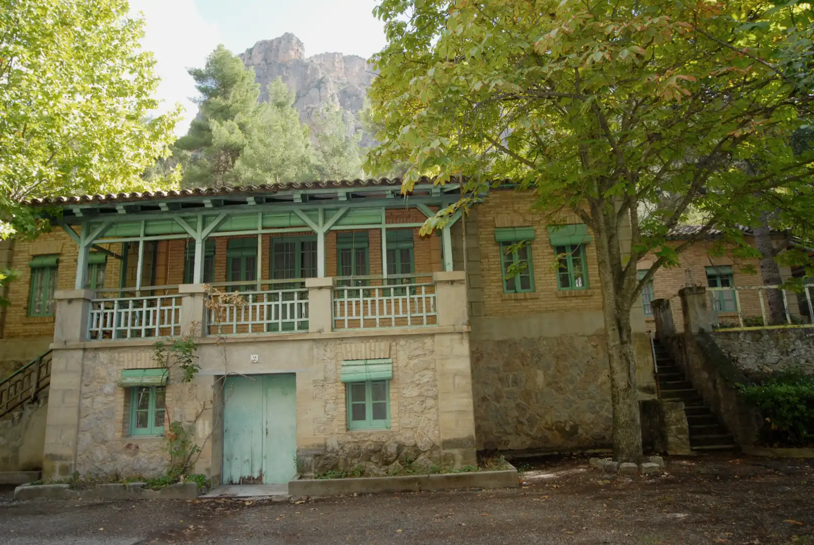 Vista exterior de Casa o chalet en venta en Camarasa con Jardín privado, Terraza y Balcón