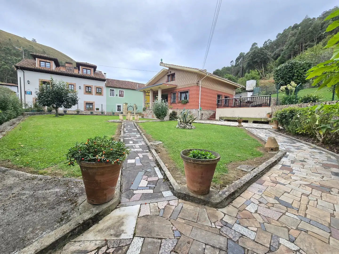 Casa amb jardí en venda a Pría - Nueva-Hontoria - Naves, imagen 4