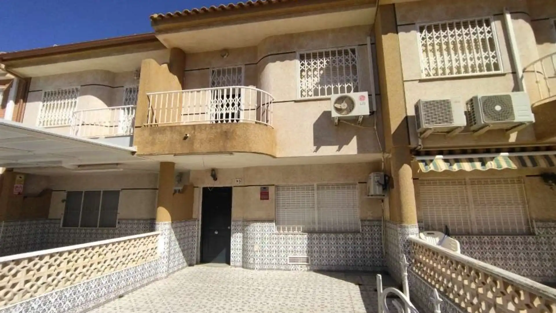 Dúplex en venta en C/ Pintor Miguel Ángel , Los Narejos - Punta Calera