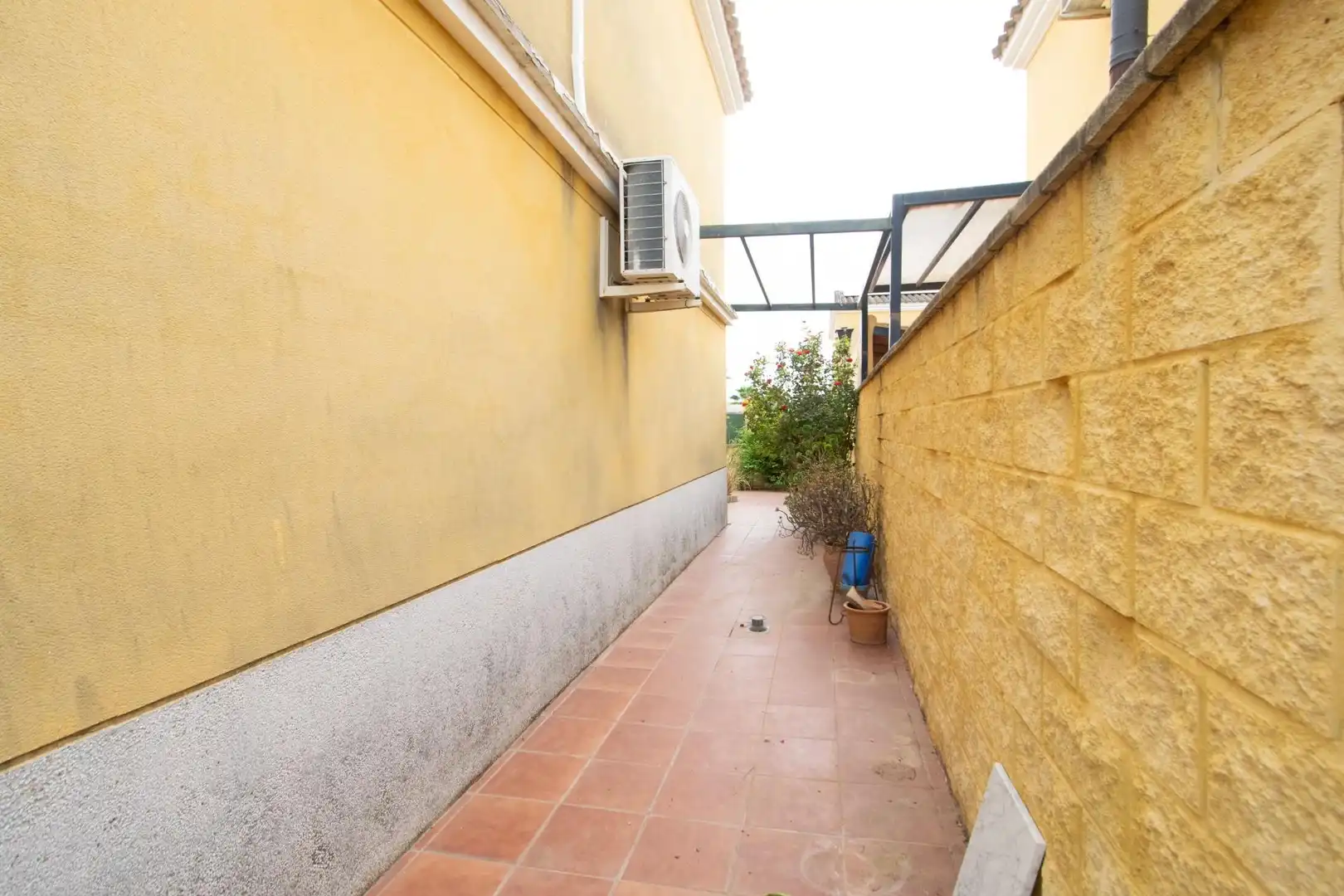 Casa bifamiliare con giardino in vendita a Villanueva del Ariscal, imagen 24