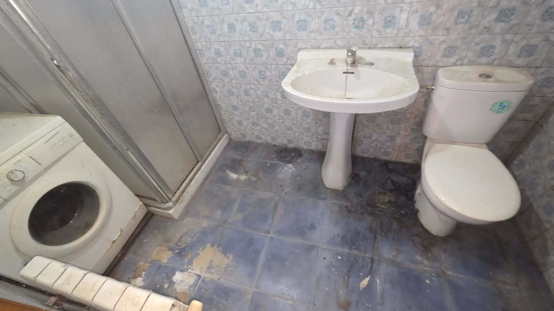 Baño de Casa o chalet en venta en Langreo con Calefacción y Trastero