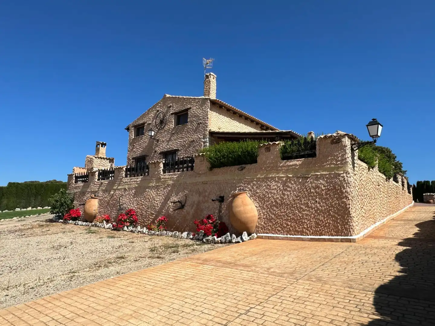 Exterior view of Houses for sale in Villar de Olalla  with Air Conditioner, Heating and Private garden