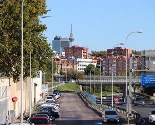 Vista exterior de Residencial en venda en  Madrid Capital