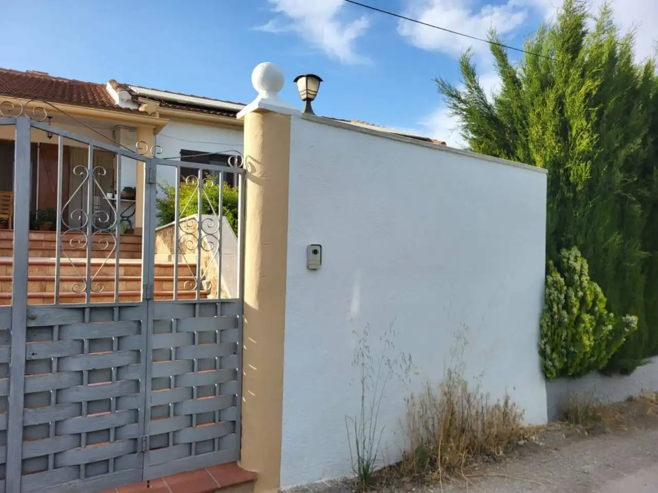 Chalet con piscina en venta en Baza, imagen 4