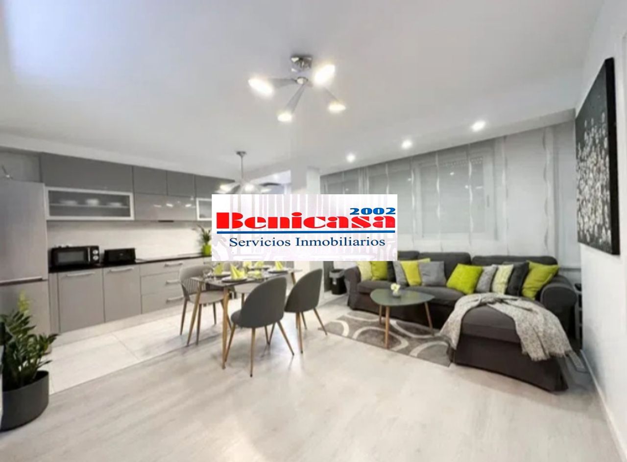 Bedroom of Flat for sale in  Valencia Capital  with Air Conditioner, Parquet flooring and Furnished