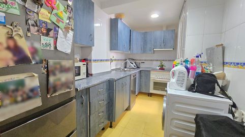 Foto 5 de Piso en venta en Brenes, Cruz Roja, Sevilla Capital
