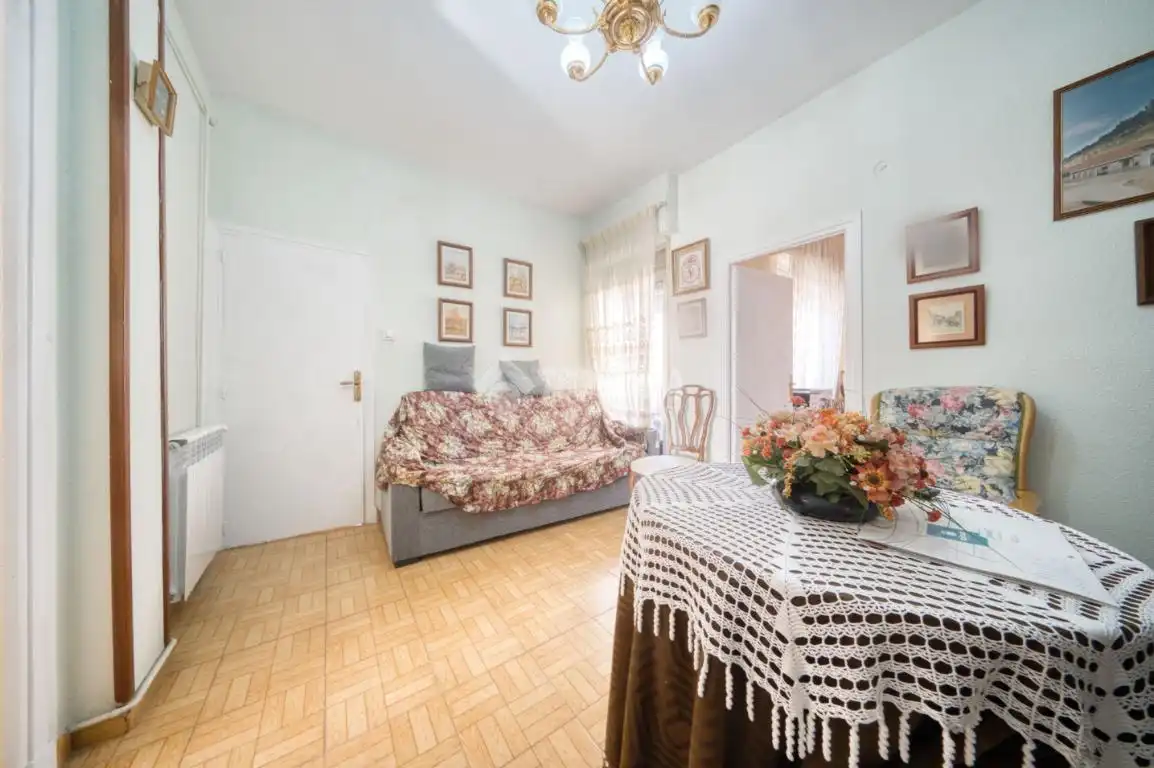 Sala d'estar de Pis en venda en Valladolid amb Calefacció i Terrassa