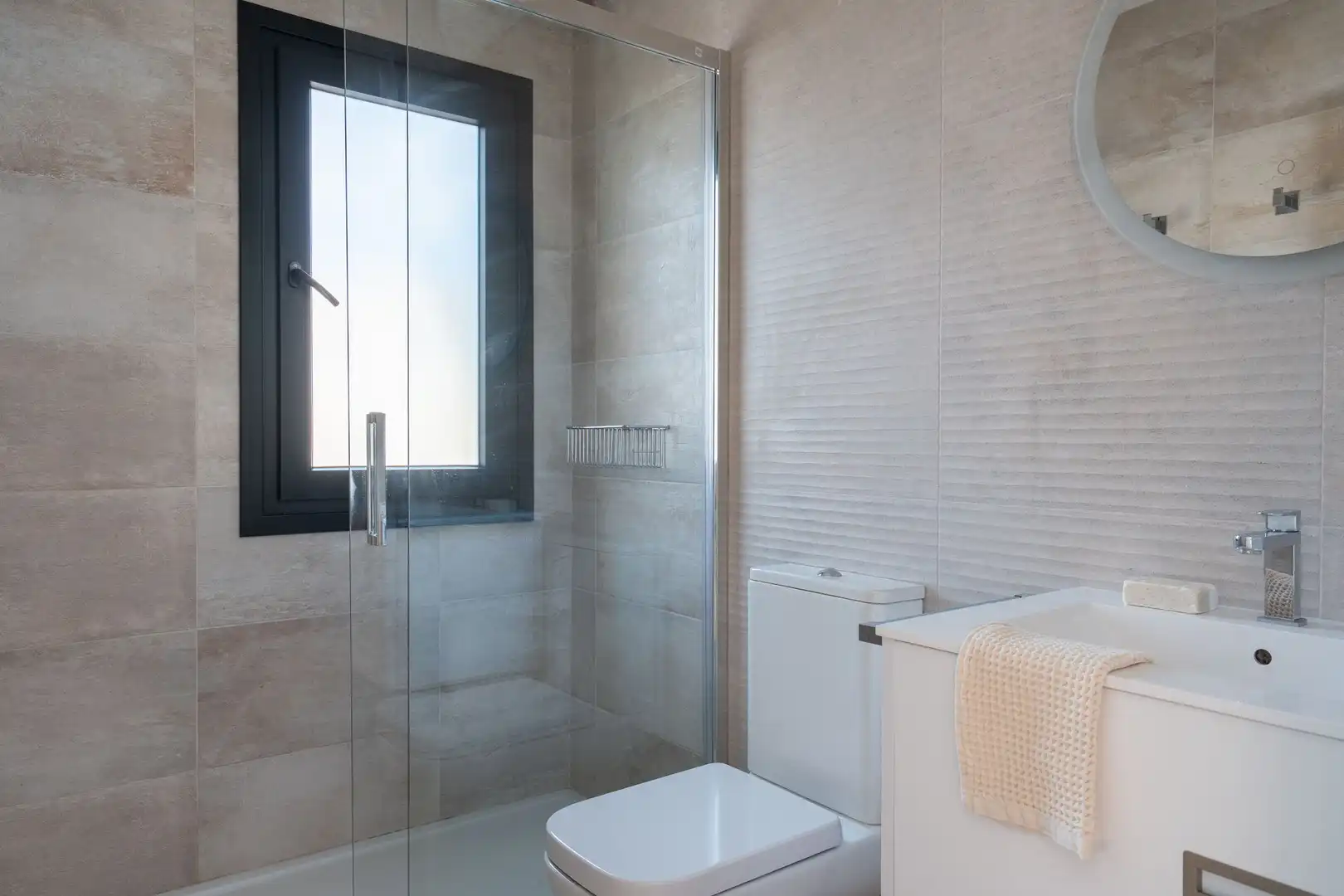 Badezimmer von Wohnungen zum Verkauf in Málaga mit Terrasse und Balkon