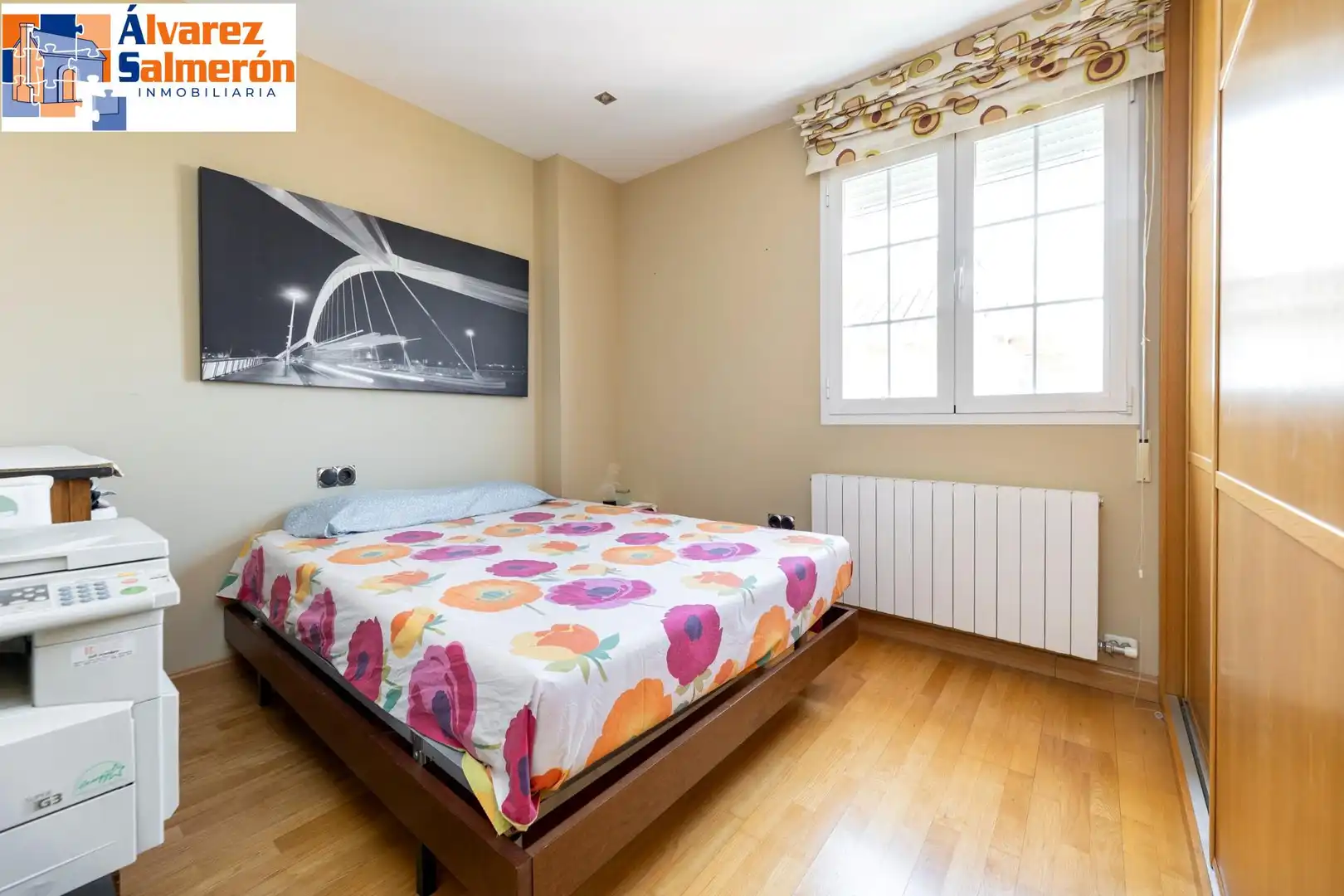 Habitación de Casa o chalet en venta en Huétor Vega con Aire acondicionado, Calefacción y Jardín privado