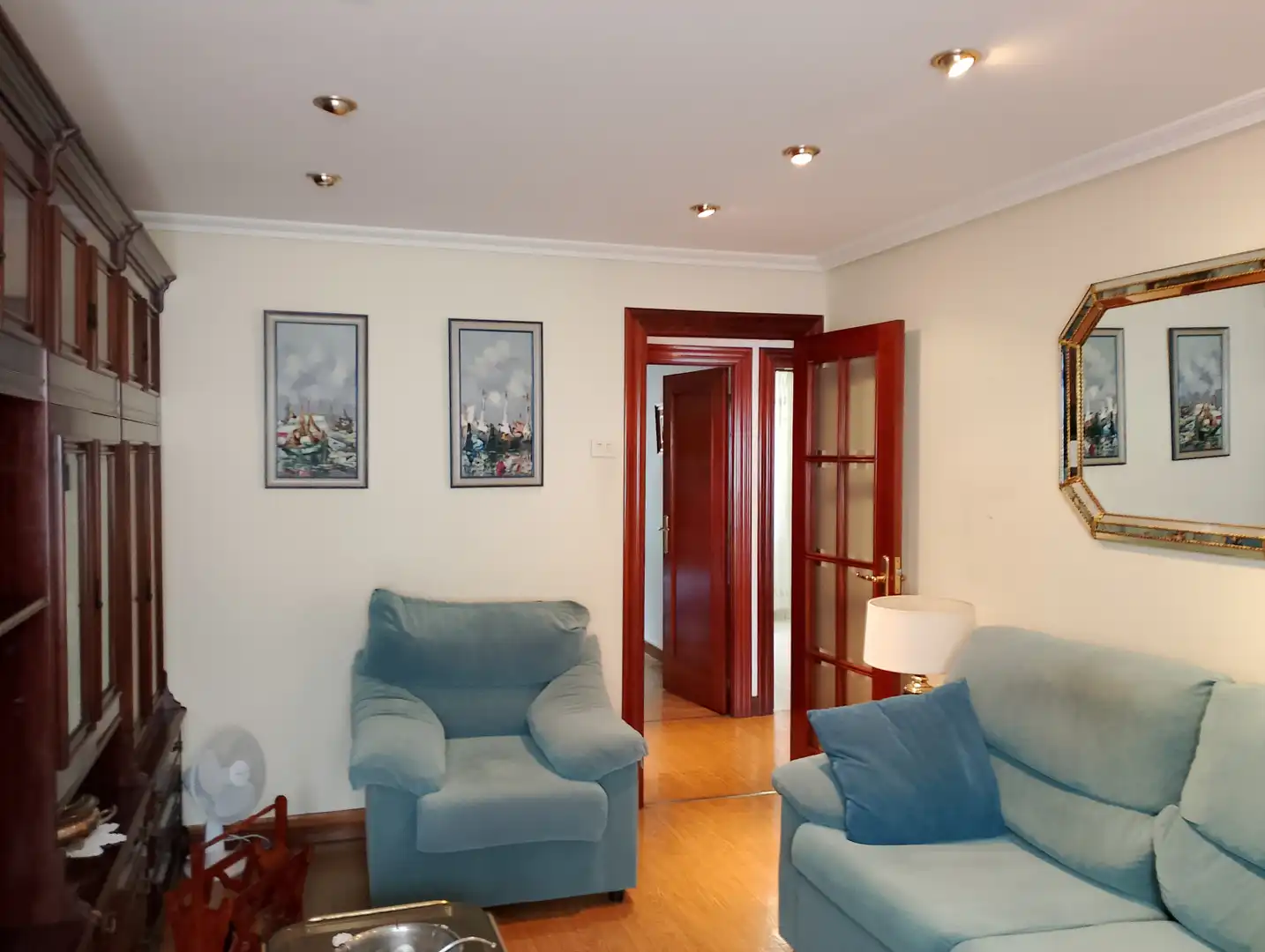Living room of Flat for rent in Donostia - San Sebastián   with Heating, Parquet flooring and Furnished