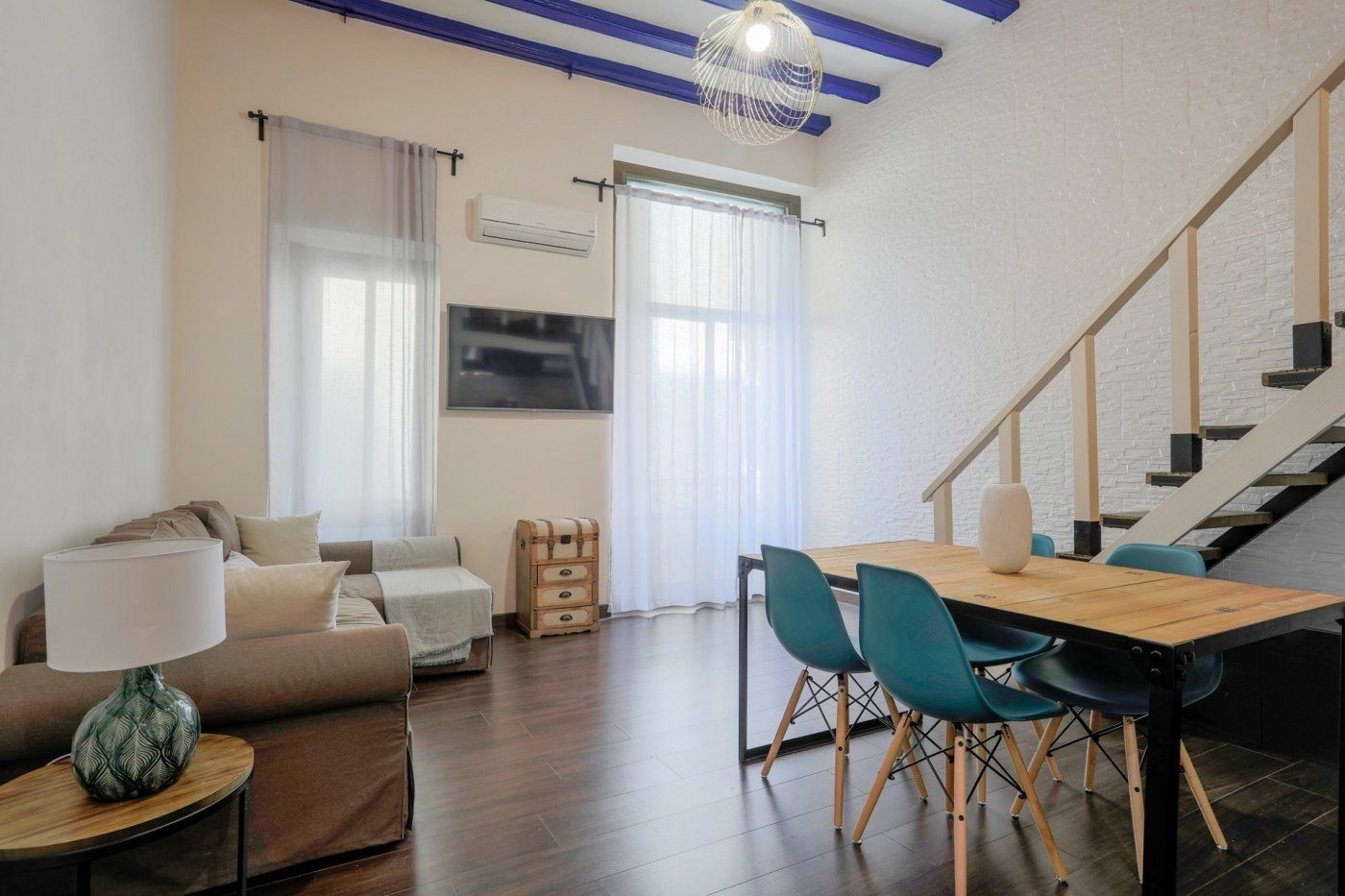 Living room of Duplex to rent in  Barcelona Capital  with Air Conditioner, Heating and Terrace