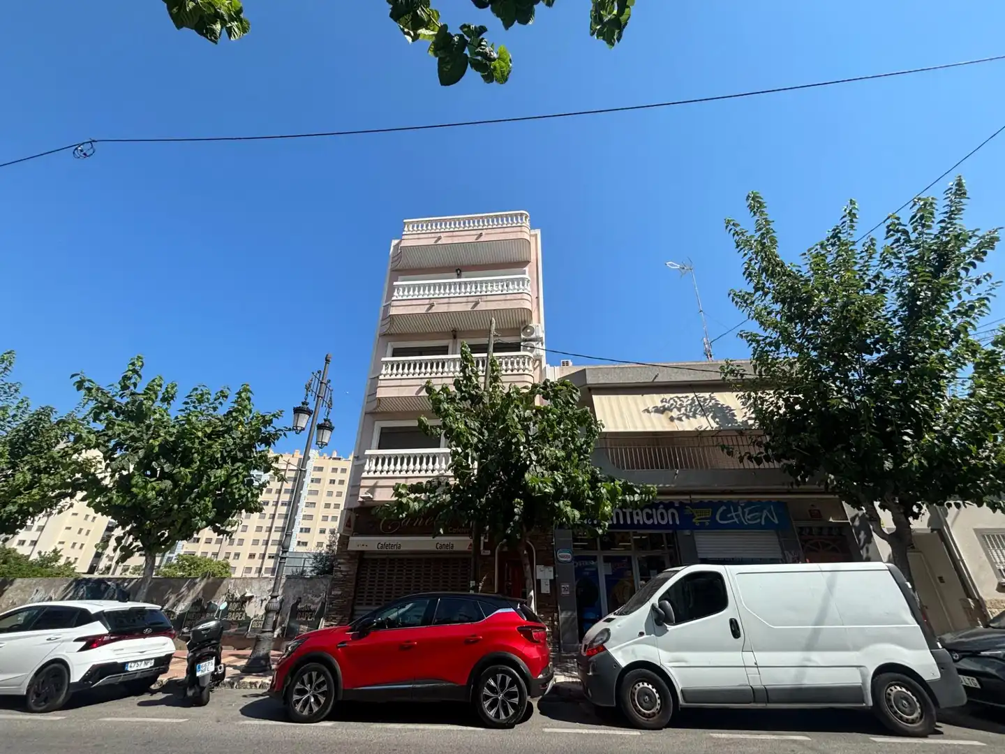 Vista exterior de Piso en venta en El Campello con Terraza y Amueblado