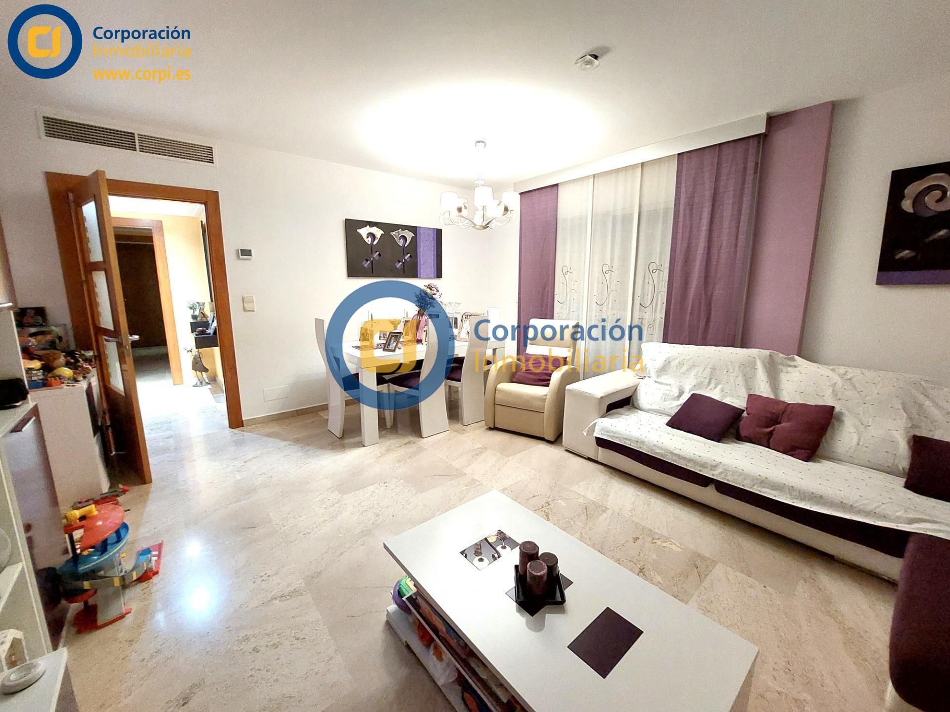 Sala de estar de Ático en venta en Lorca con Terraza, Trastero y Balcón