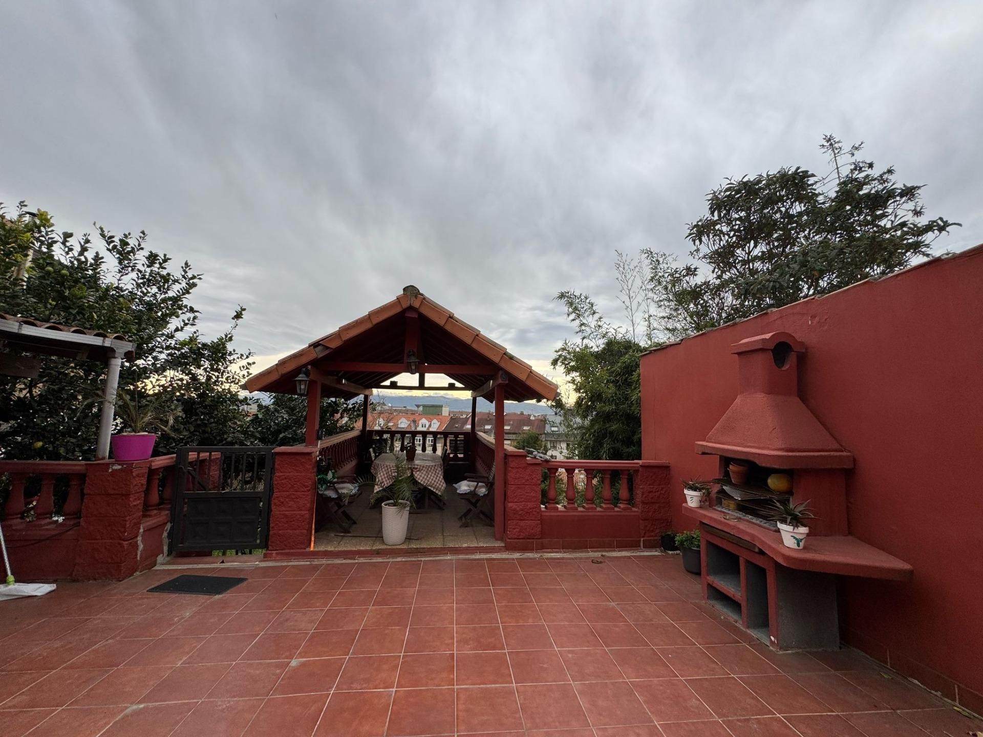 Terrassa de Casa o xalet en venda en Santander amb Calefacció, Jardí privat i Terrassa