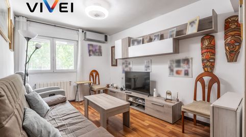 Foto 2 de Dúplex en venta en Calle de Los Arrayanes, Aluche, Madrid Capital