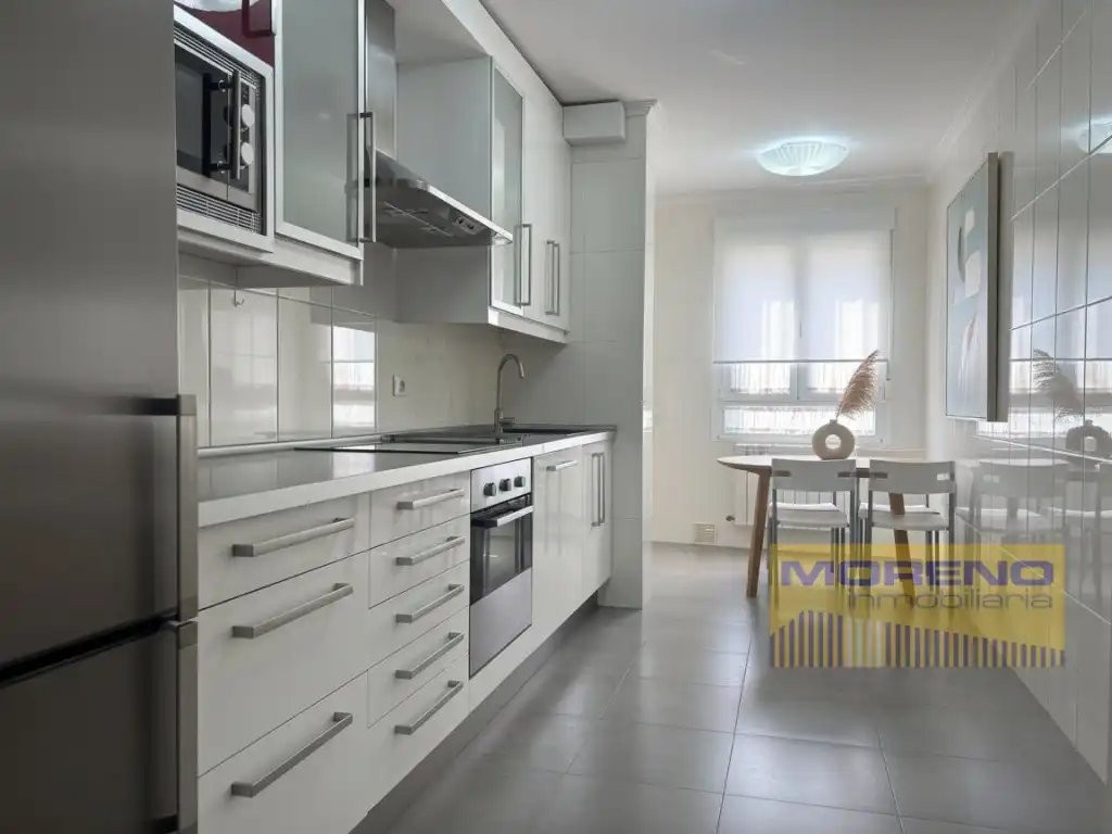 Kitchen of Flat for sale in Sarria